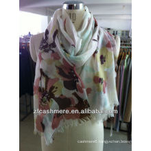 pure cashmere print worsted scarf